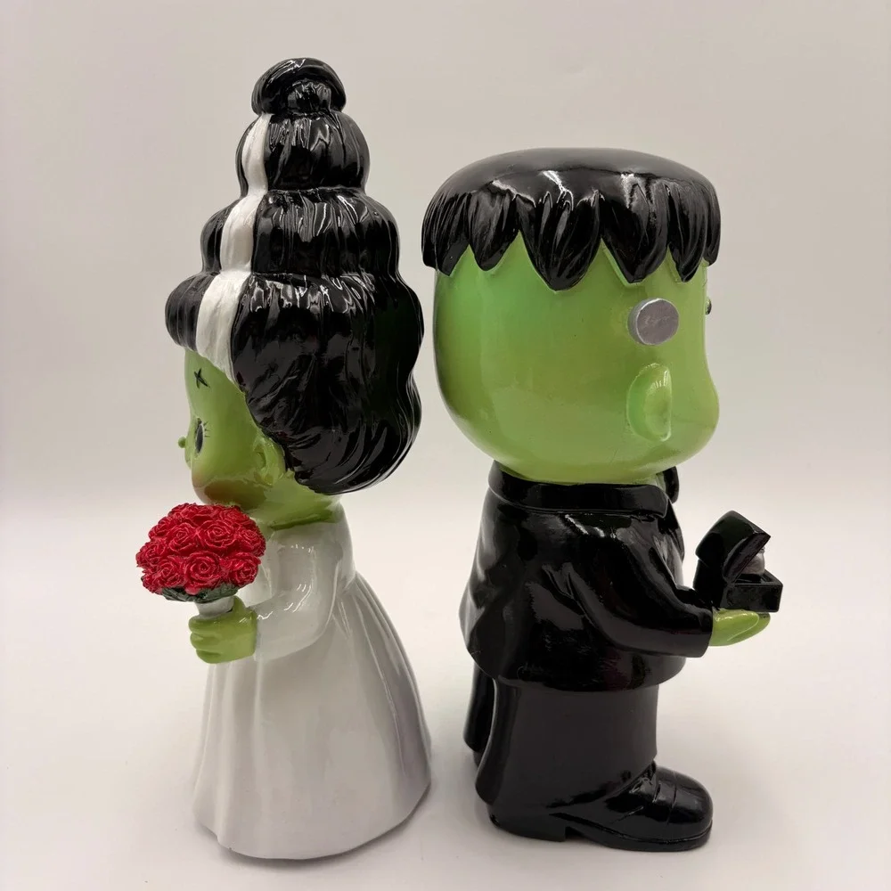Frankenstein and Bride Wedding Proposal Resin Figurine Set Halloween Decor